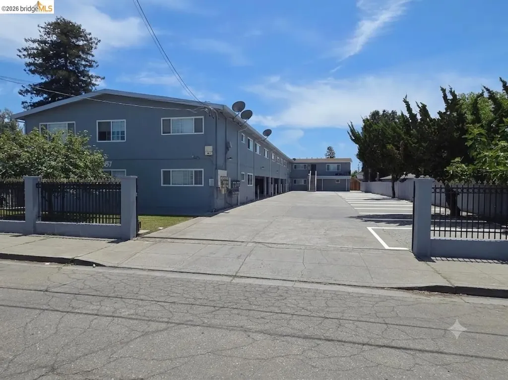 257 Poplar Avenue Hayward CA 94541