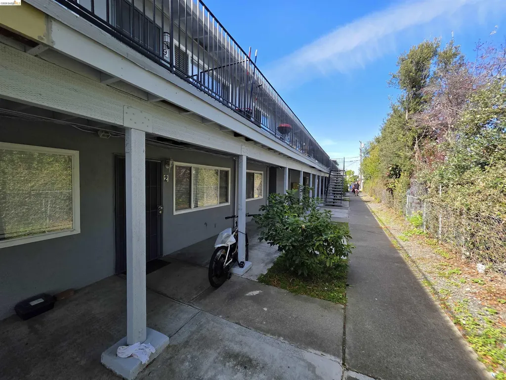 257 Poplar Avenue Hayward CA 94541