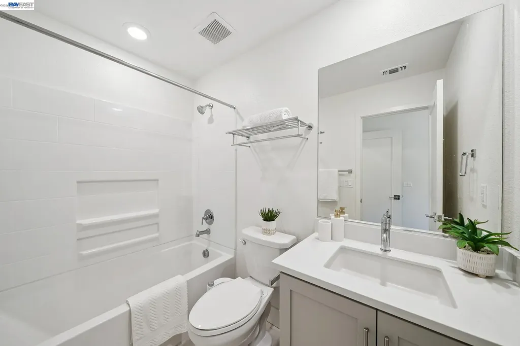 57109 Via Vicenza San Ramon CA 94583