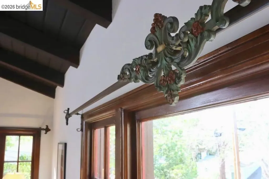 385 Vermont Avenue Berkeley CA 94707