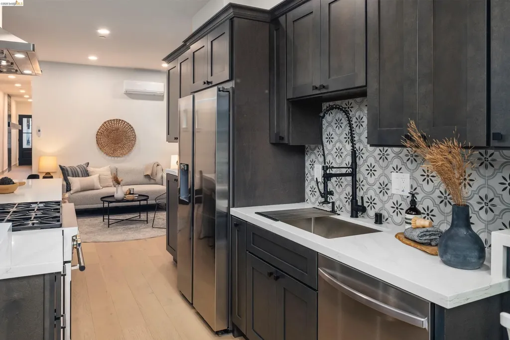 846 Adams Street Albany CA 94706