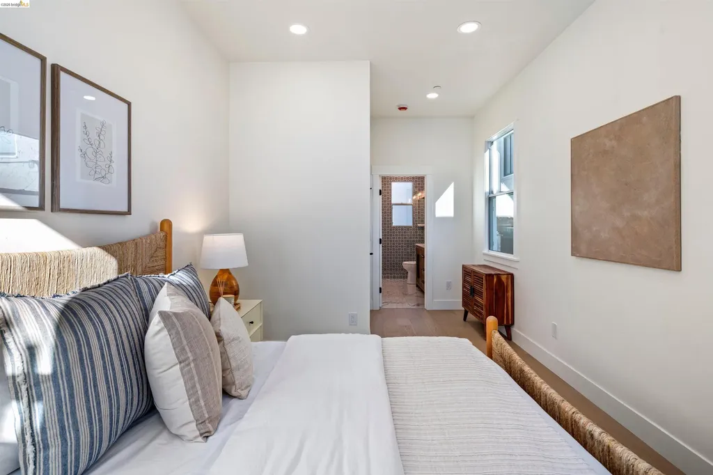 846 Adams Street Albany CA 94706