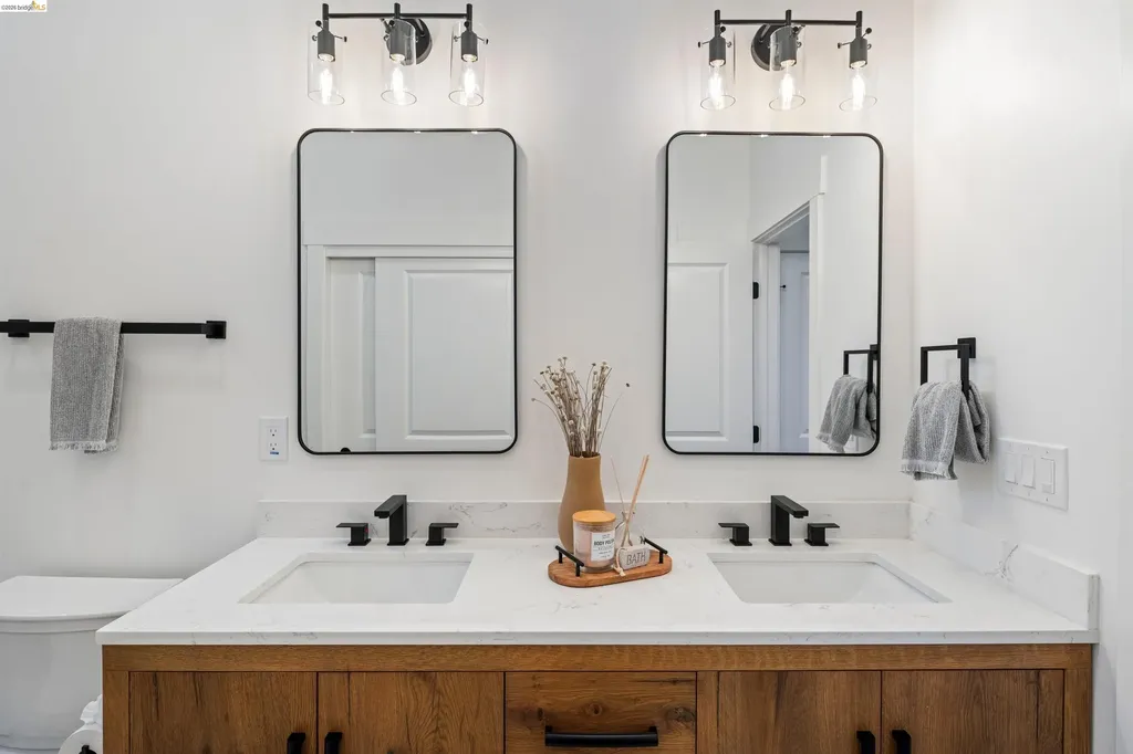 846 Adams Street Albany CA 94706