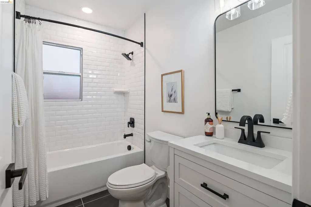 846 Adams Street Albany CA 94706