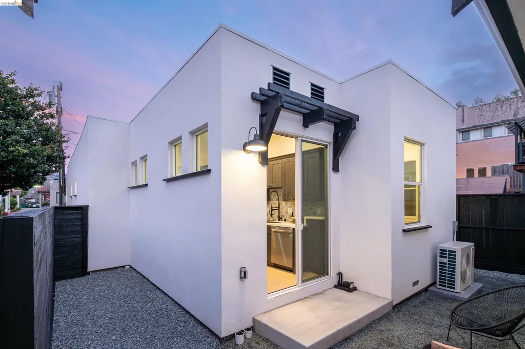 846 Adams Street Albany CA 94706