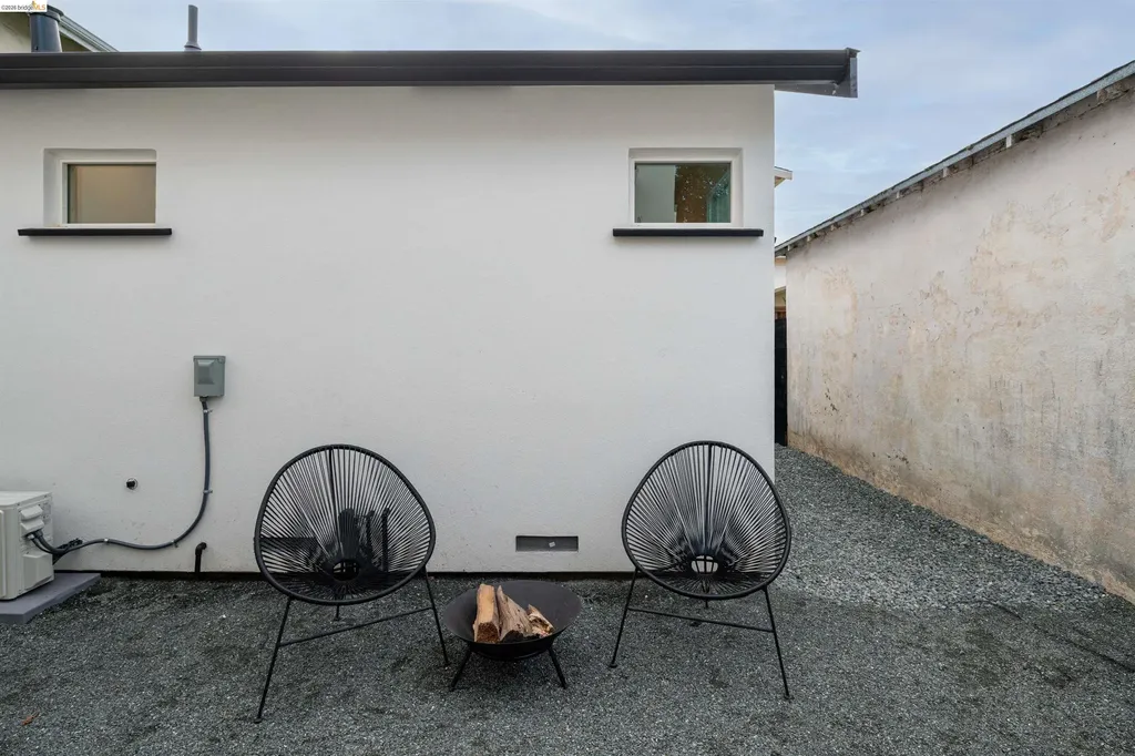 846 Adams Street Albany CA 94706