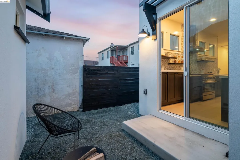 846 Adams Street Albany CA 94706