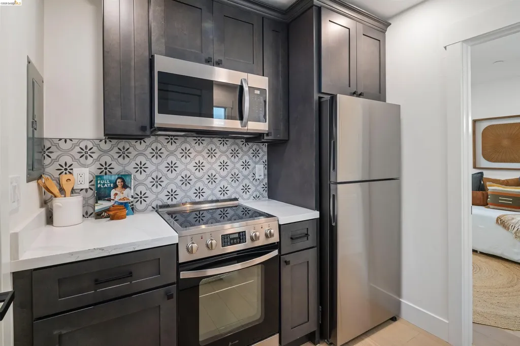 846 Adams Street Albany CA 94706