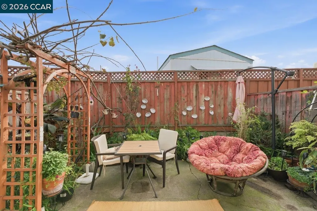 690 Fargo San Leandro CA 94579