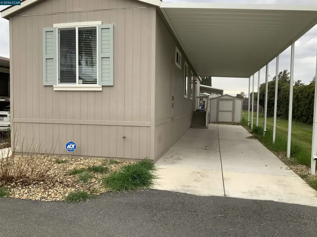 65 Pali Way Pittsburg CA 94565