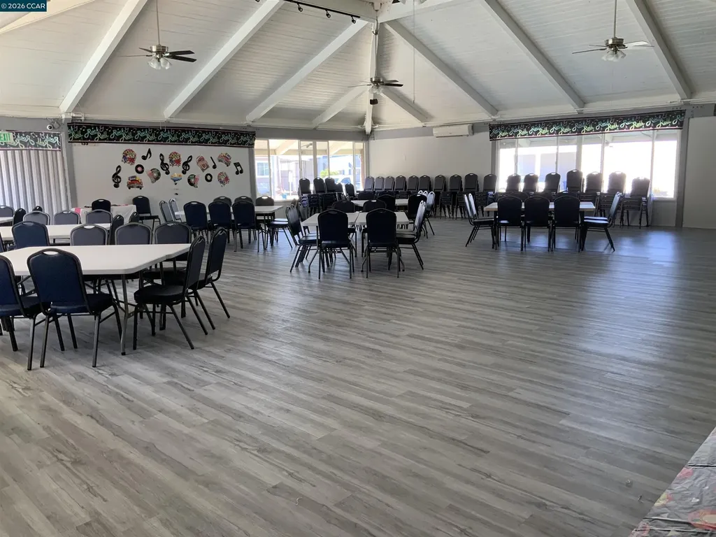 65 Pali Way Pittsburg CA 94565