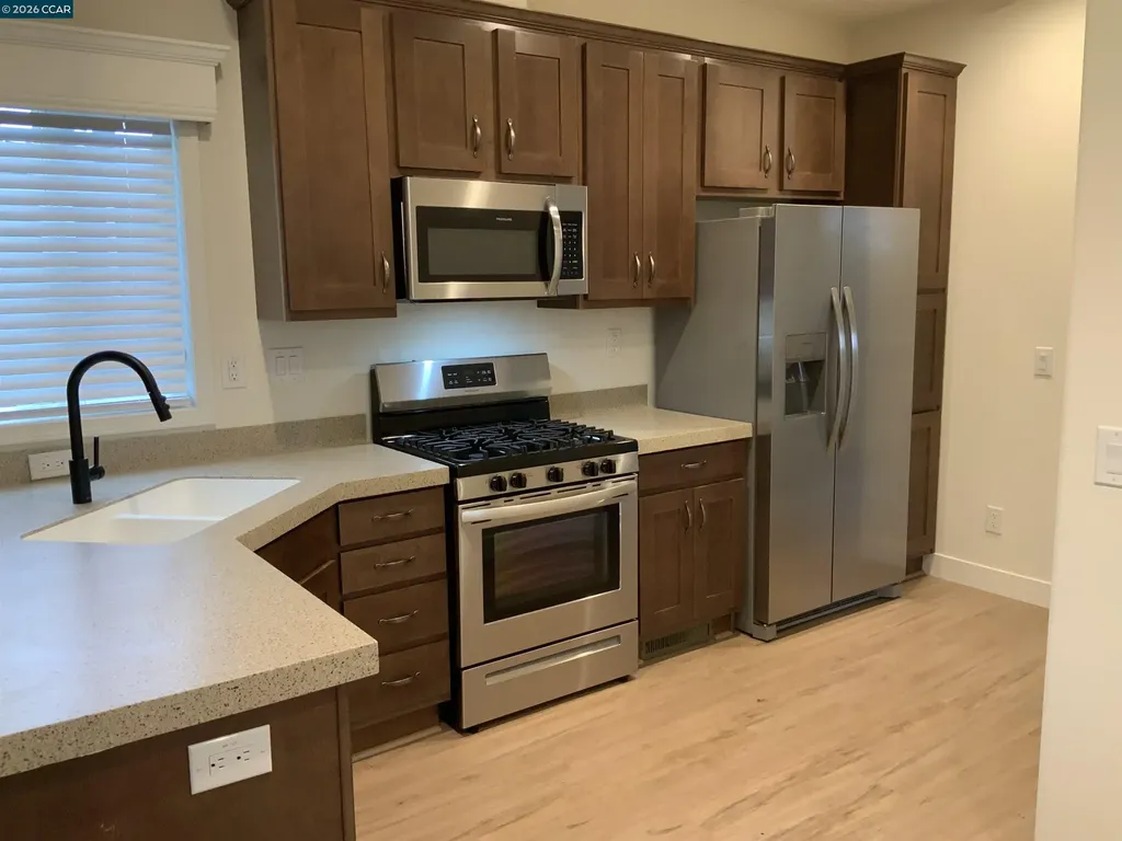 65 Pali Way Pittsburg CA 94565
