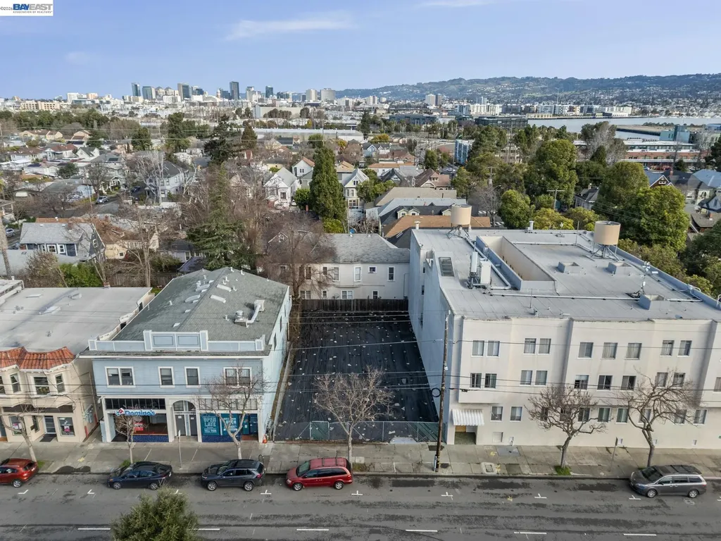 1217 Lincoln Avenue Alameda CA 94501