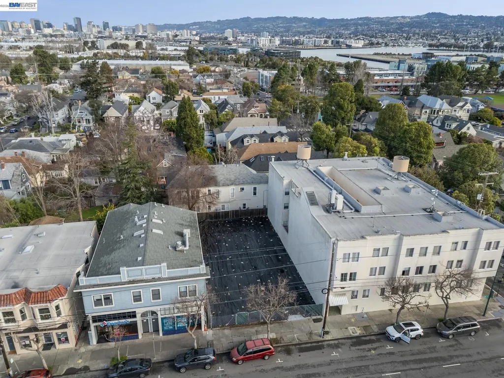 1217 Lincoln Avenue Alameda CA 94501