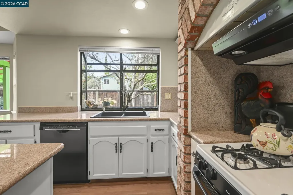 5017 Murchio Drive Concord CA 94521