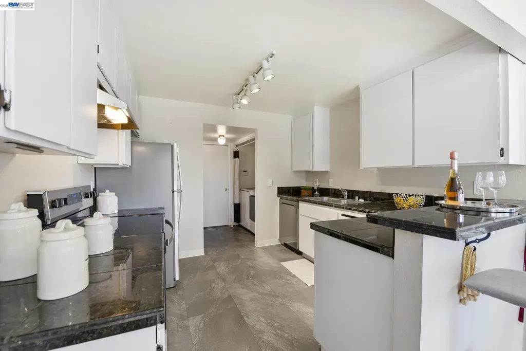 27773 Pistachio Court Hayward CA 94544