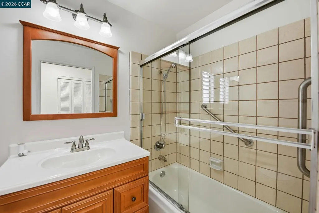 970 Joaquin Avenue San Leandro CA 94577