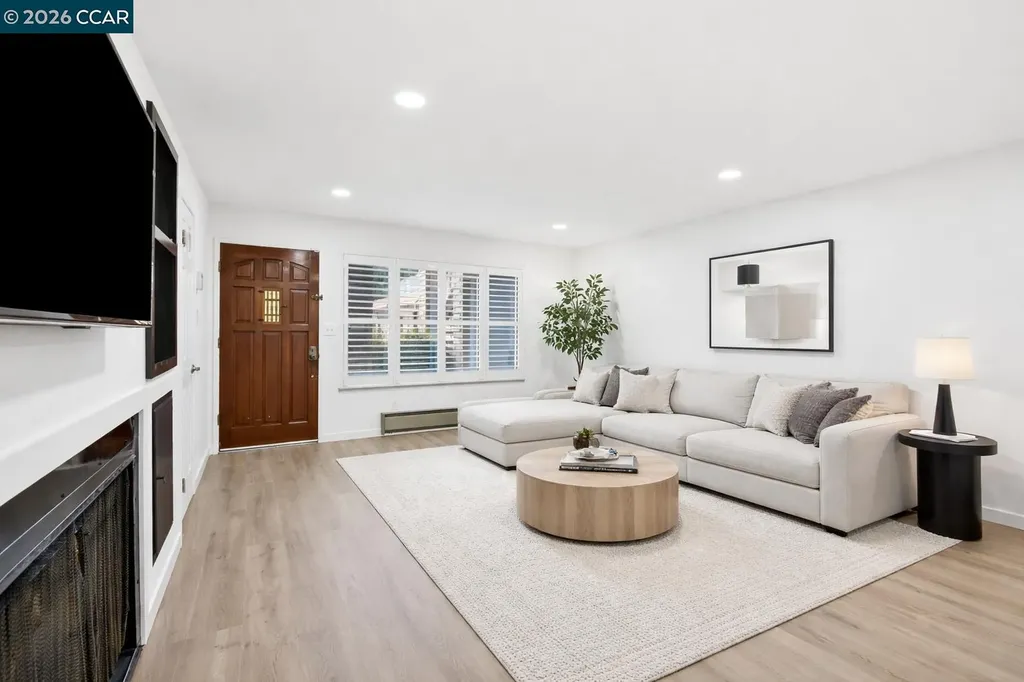 970 Joaquin Avenue San Leandro CA 94577