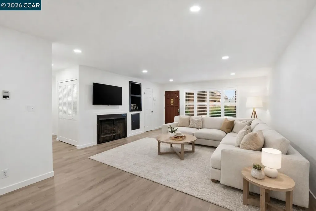 970 Joaquin Avenue San Leandro CA 94577