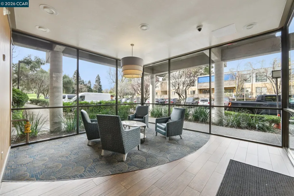 470 Civic Drive #308 Walnut Creek CA 94596