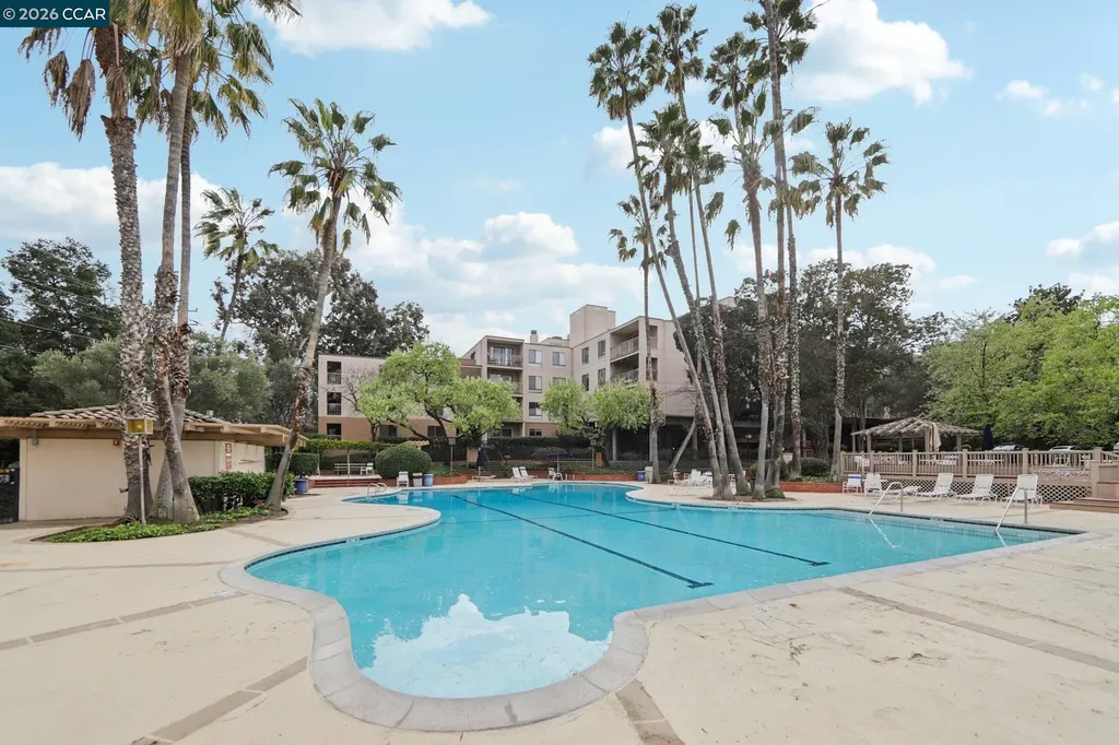 470 Civic Drive #308 Walnut Creek CA 94596
