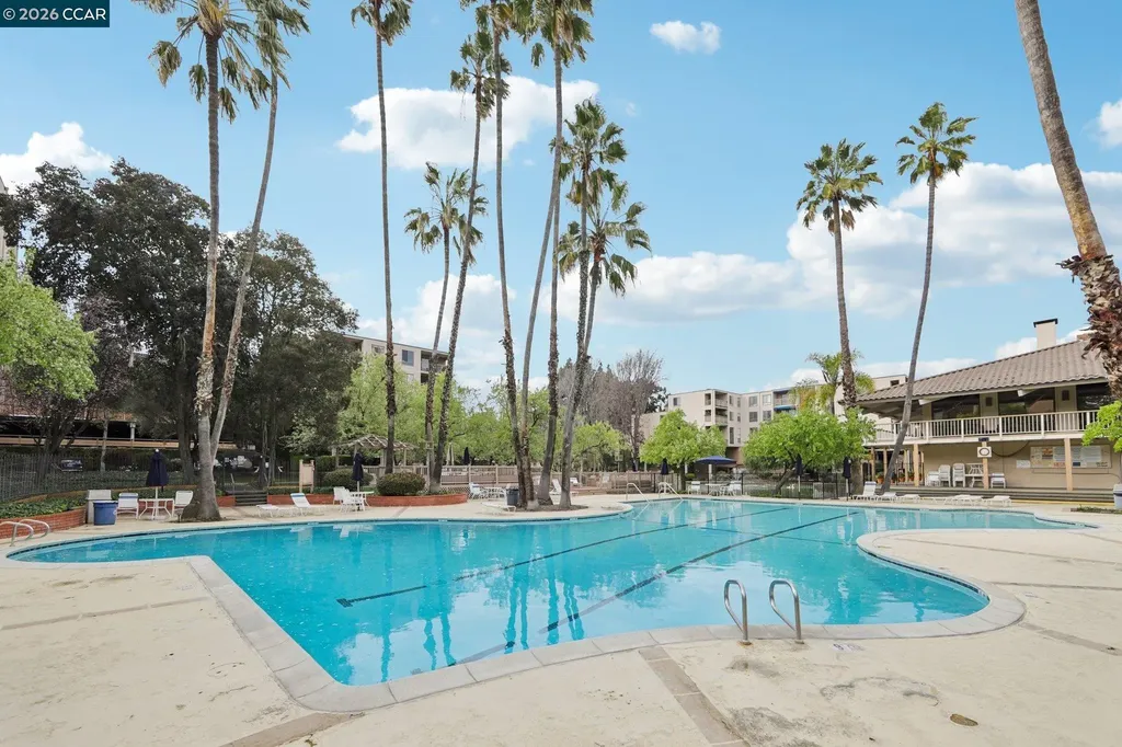 470 Civic Drive #308 Walnut Creek CA 94596