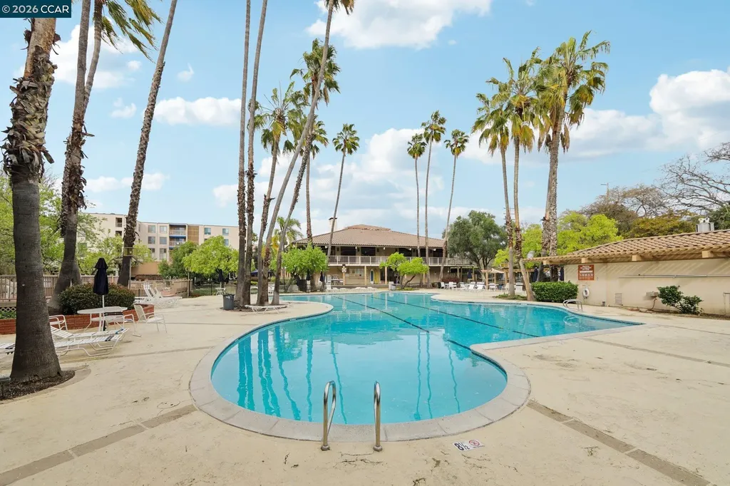 470 Civic Drive #308 Walnut Creek CA 94596