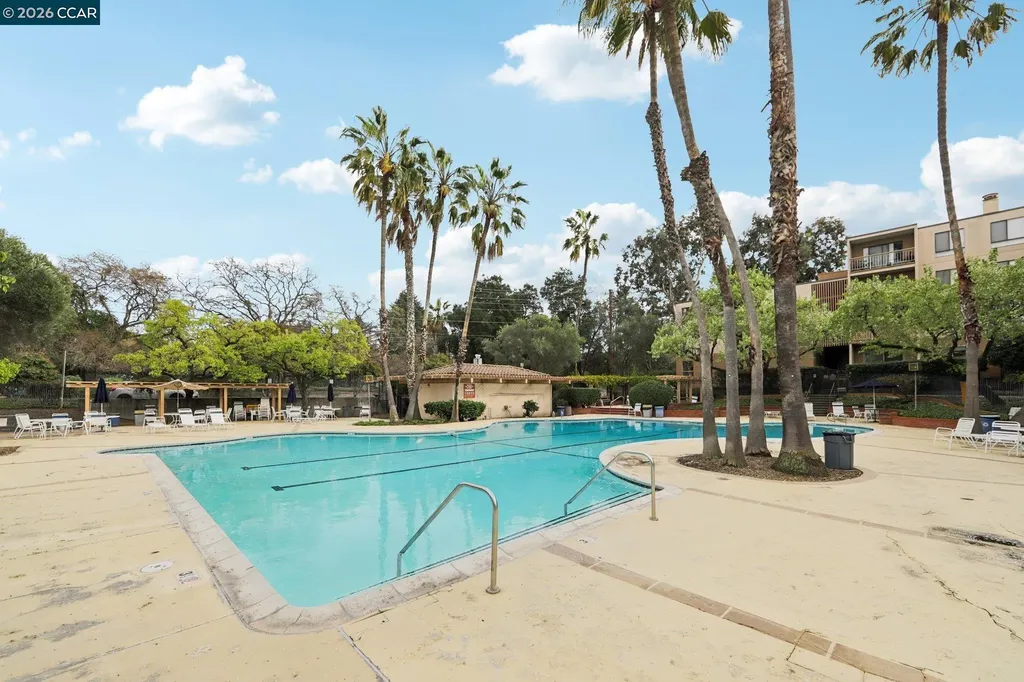470 Civic Drive #308 Walnut Creek CA 94596