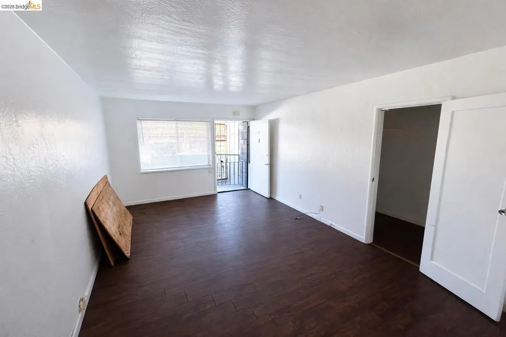 1661 Fruitvale Avenue Oakland CA 94601