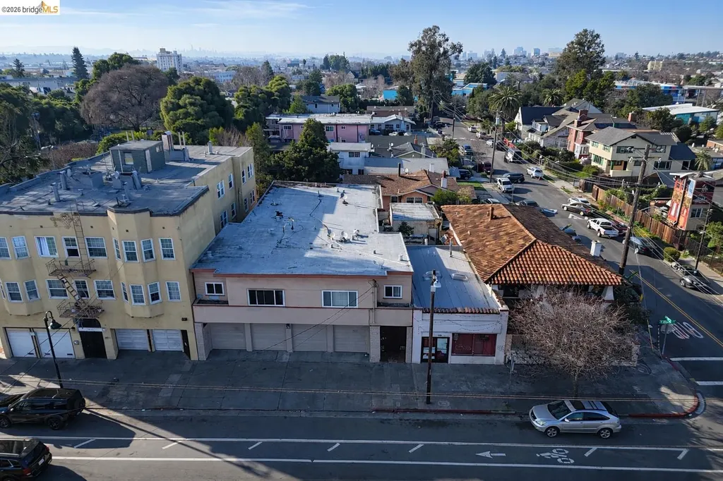 1661 Fruitvale Avenue Oakland CA 94601
