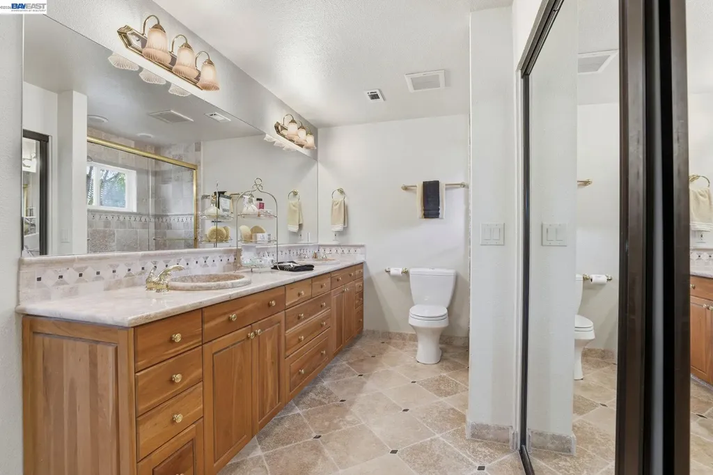 3593 Whitehall Court Pleasanton CA 94588