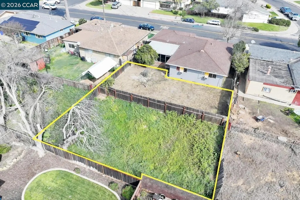 1212 13th Street Antioch CA 94509