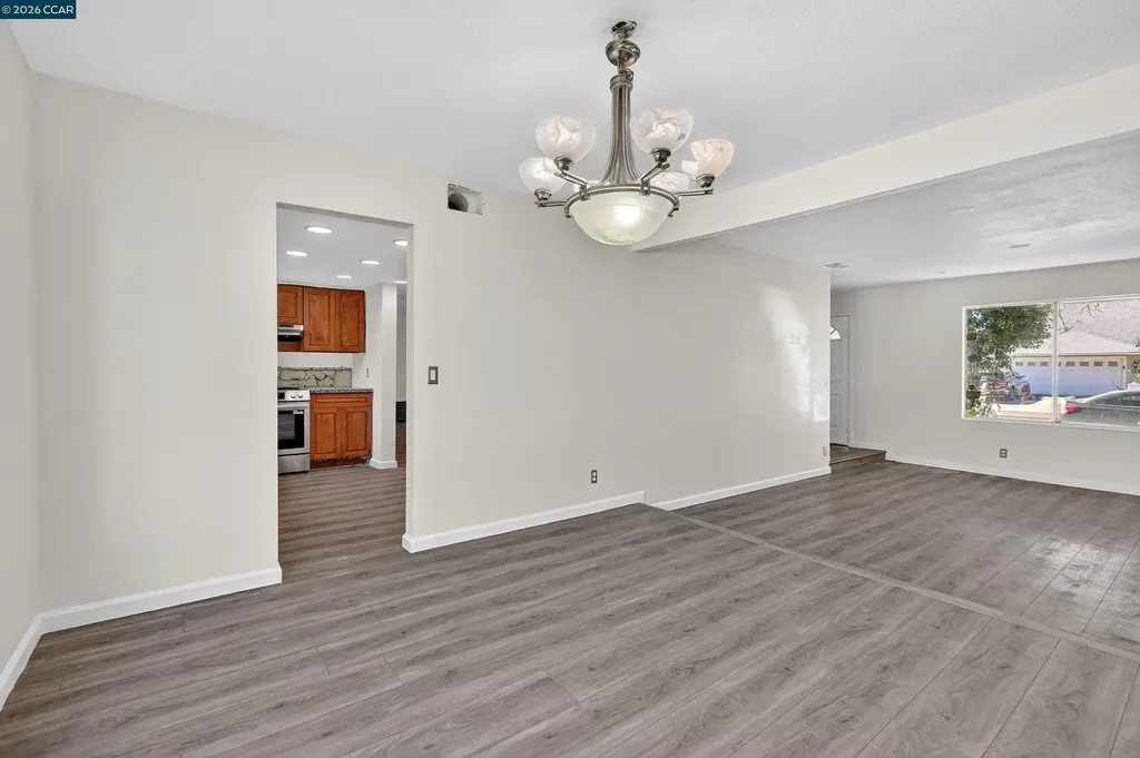 730 Stratford Avenue Dixon CA 95620