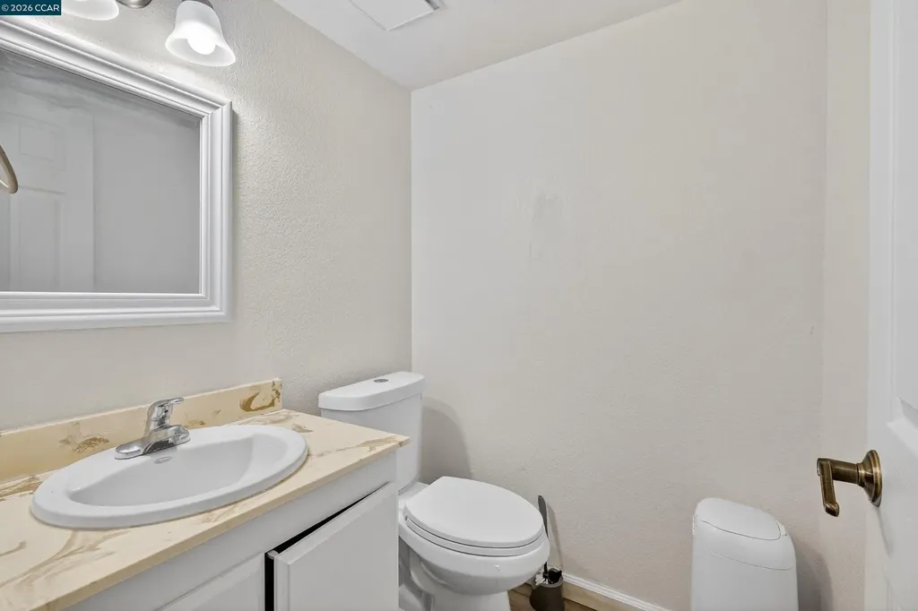 730 Stratford Avenue Dixon CA 95620
