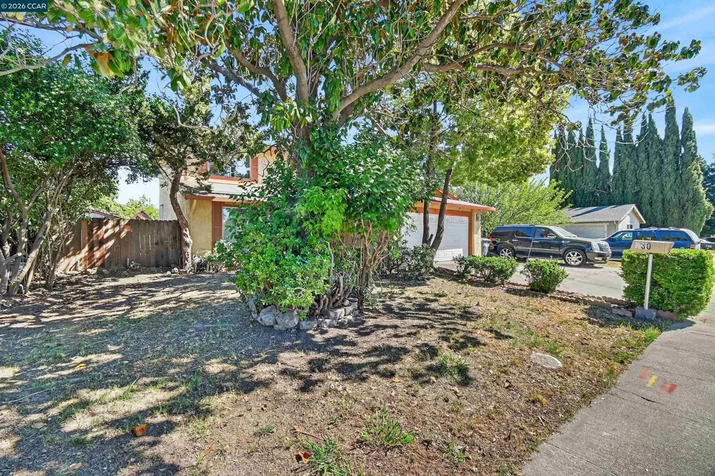 730 Stratford Avenue Dixon CA 95620