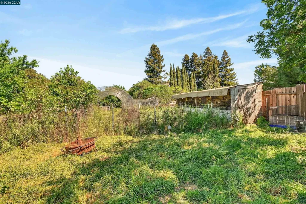 730 Stratford Avenue Dixon CA 95620