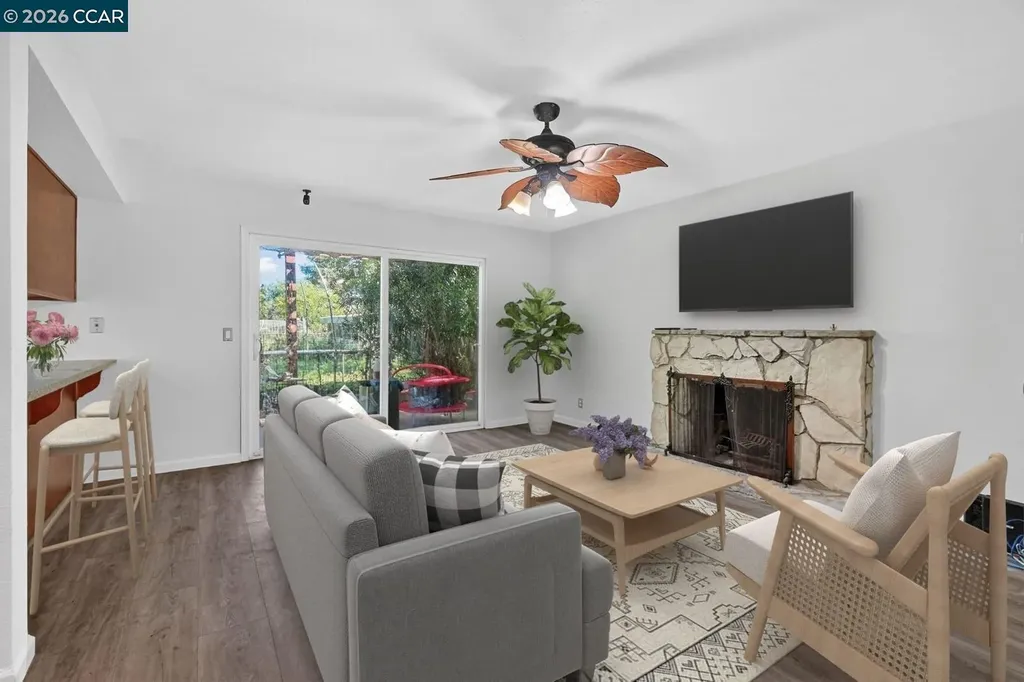 730 Stratford Avenue Dixon CA 95620