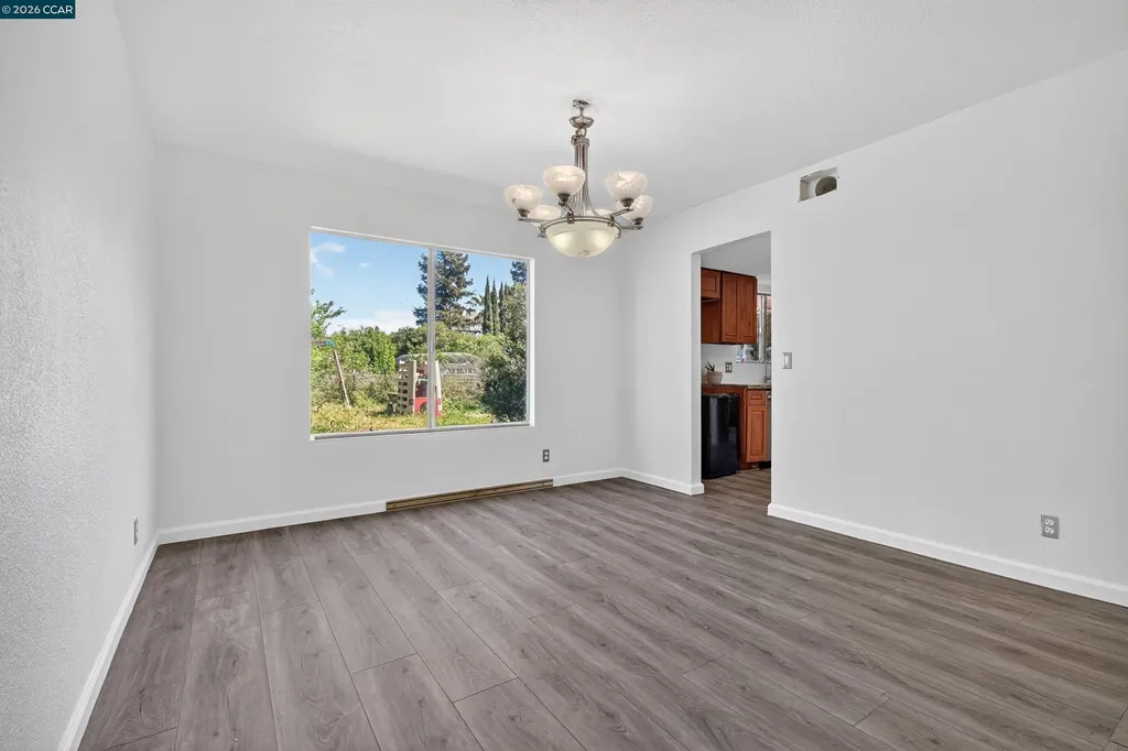 730 Stratford Avenue Dixon CA 95620