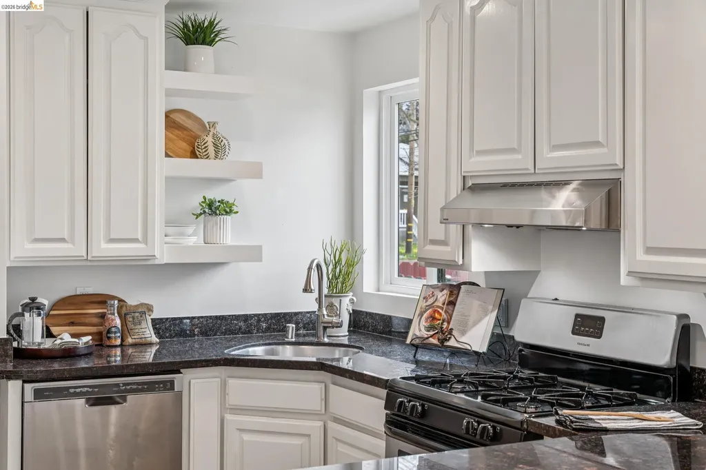 1009 Everett Street El Cerrito CA 94530