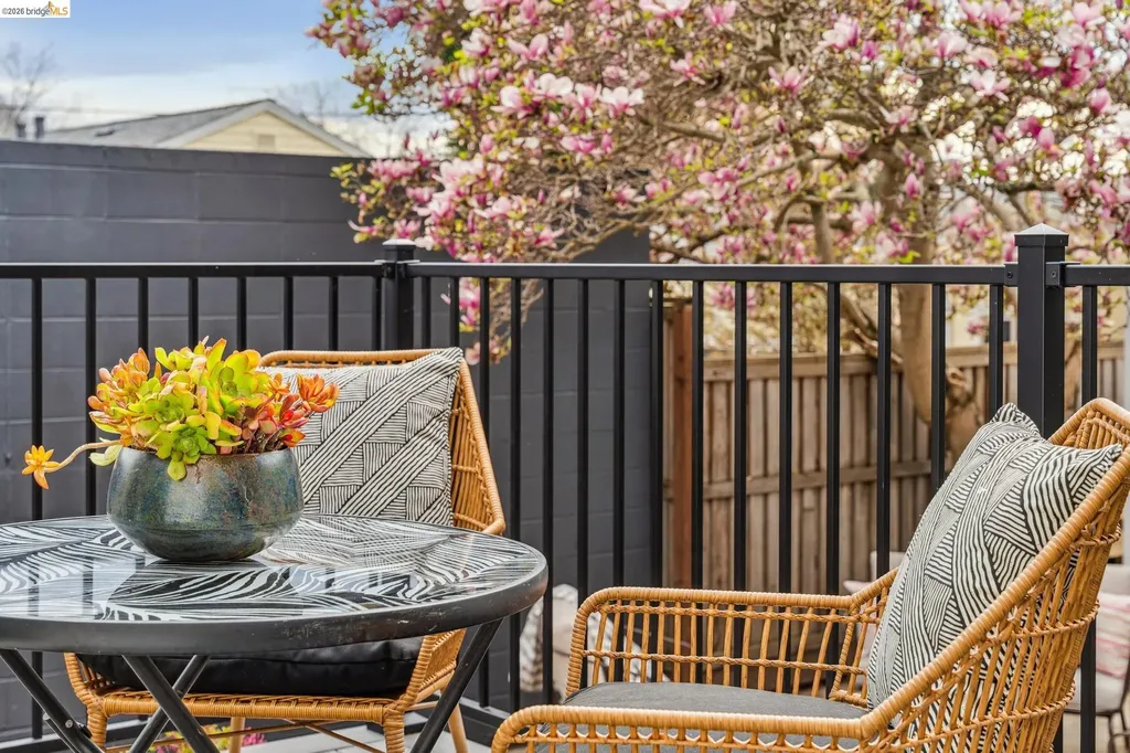 1009 Everett Street El Cerrito CA 94530