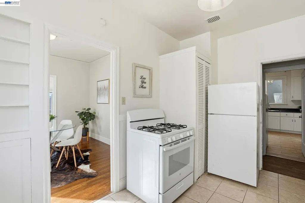 1424 Hampel Street Oakland CA 94602