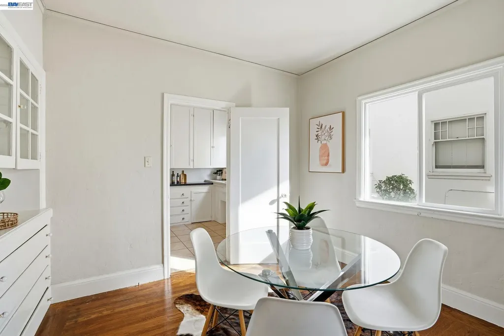 1424 Hampel Street Oakland CA 94602