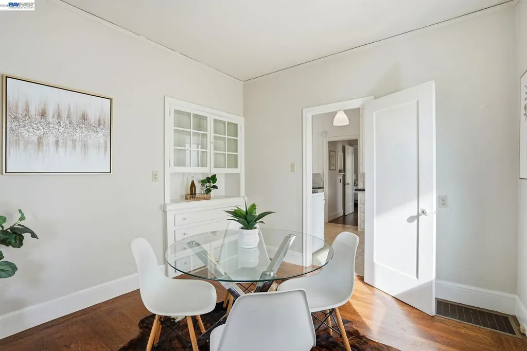 1424 Hampel Street Oakland CA 94602