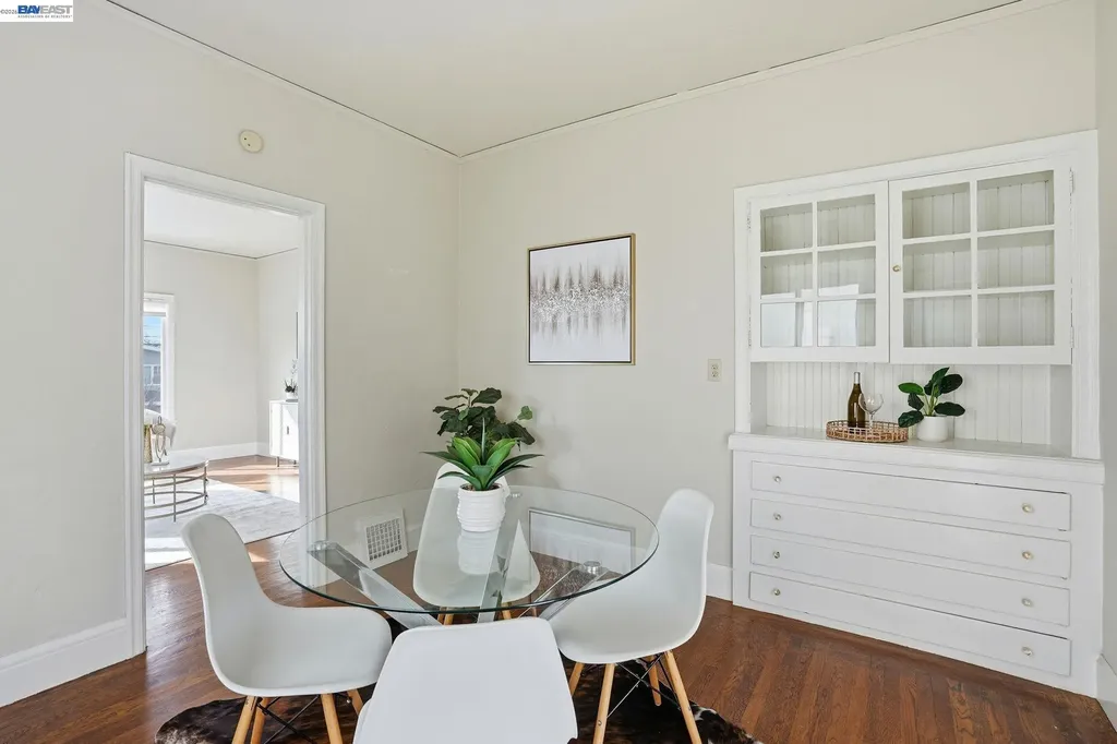 1424 Hampel Street Oakland CA 94602