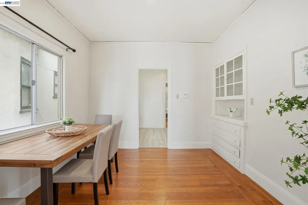 1424 Hampel Street Oakland CA 94602