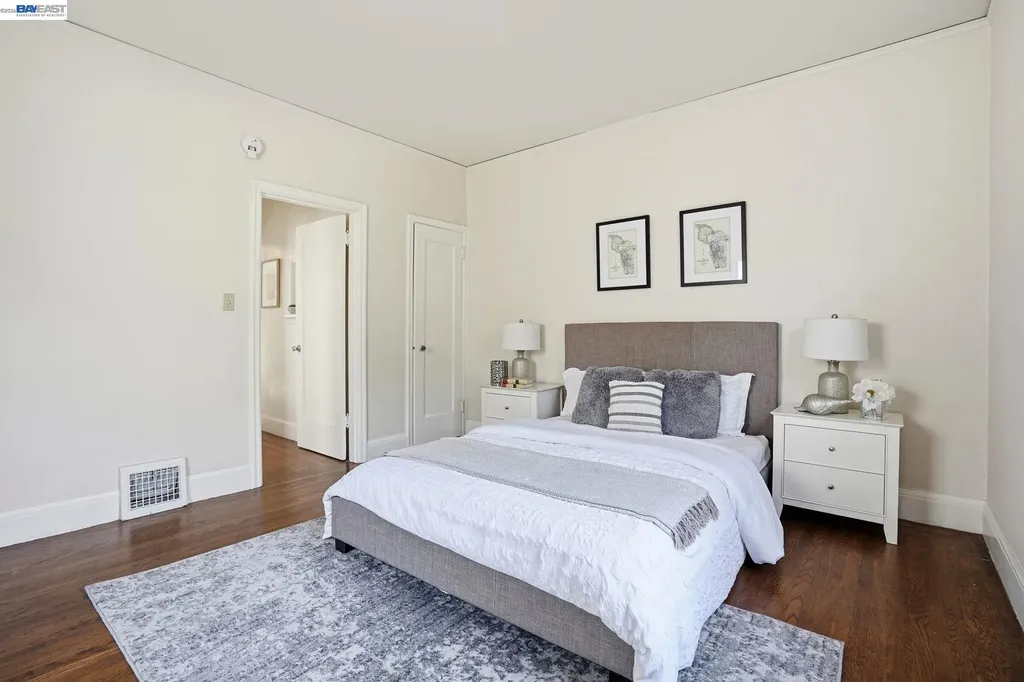 1424 Hampel Street Oakland CA 94602