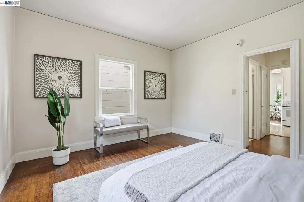 1424 Hampel Street Oakland CA 94602