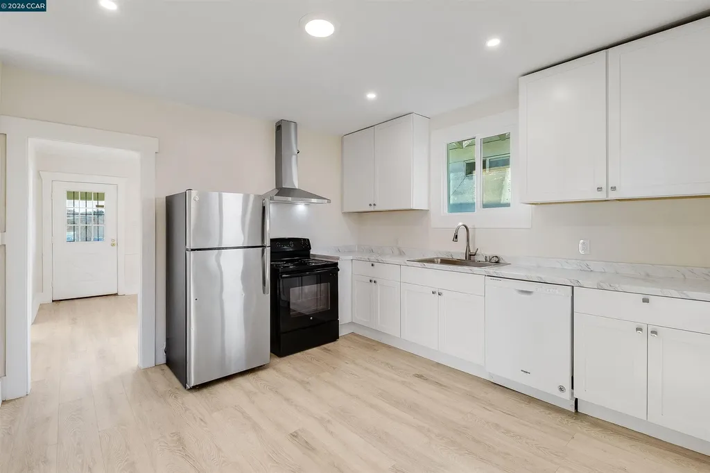 125 Broadway Street Vallejo CA 94590