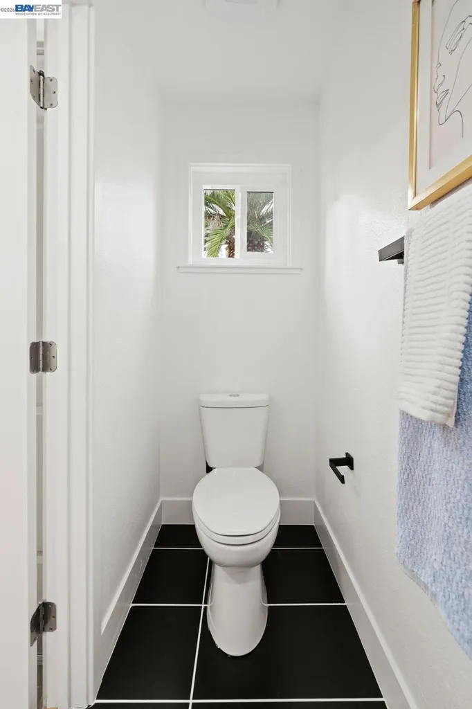 1602 Endriss Drive Martinez CA 94553