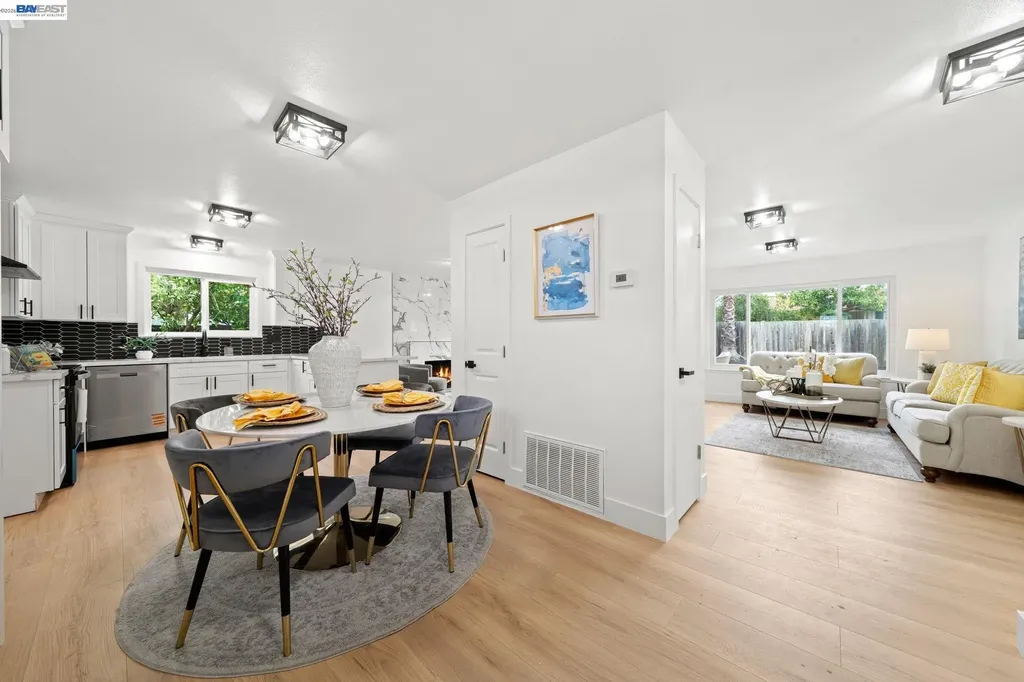 1602 Endriss Drive Martinez CA 94553